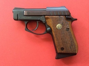 Pistola Taurus PT25 Cal.6,35mm Usada, Como Nova (VENDIDA)