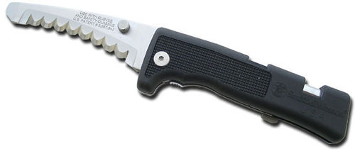 Navalha Smith & Wesson First Response Serrated