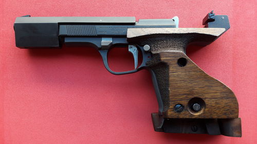 Pistola Unique DES-69 Cal.22lr Usada, Como Nova